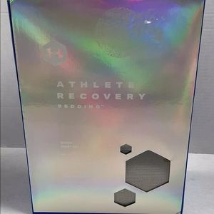 Under Armour Athlete Recovery Bedding Queen Set